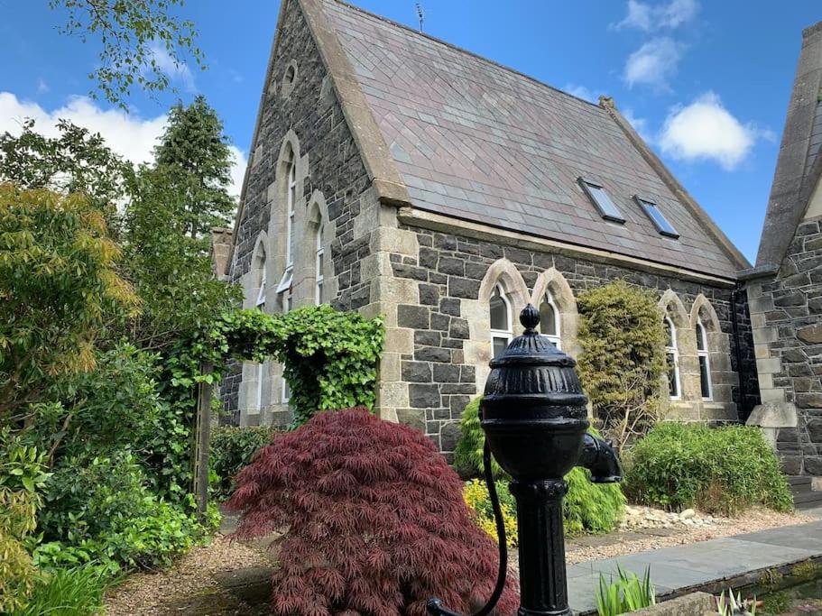 Old Schoolhouse, Galgorm Villa Exterior photo